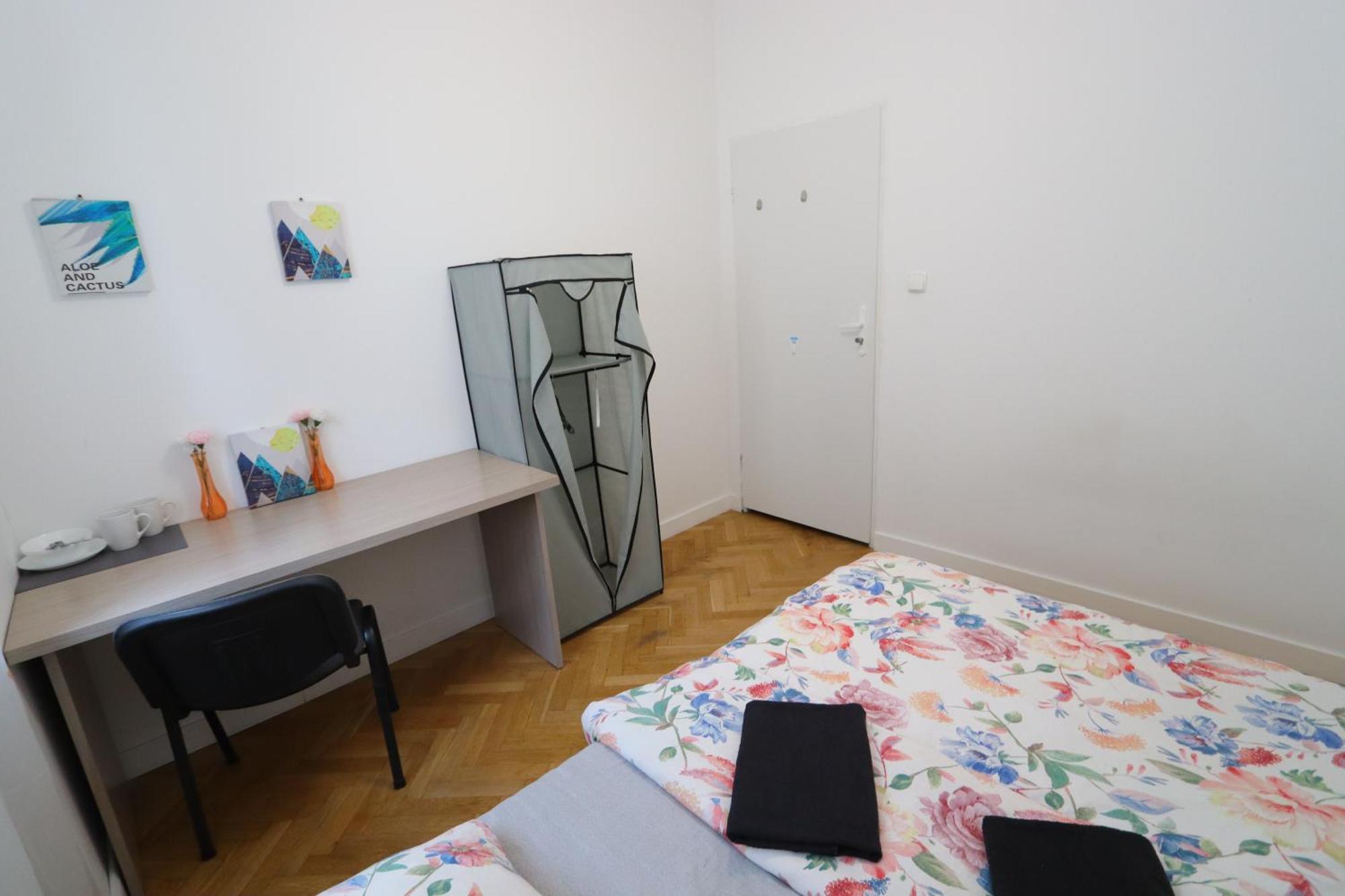 Fantastic Waw - Room - K2 Варшава Екстериор снимка